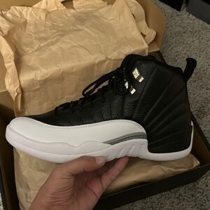 Men's Black and White Sneakers